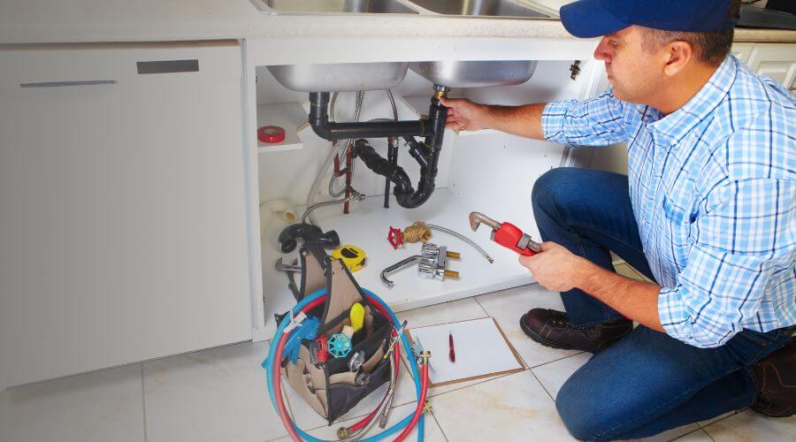 Professional sink repair in Milan, IN